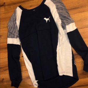 PINK vneck long sleeve